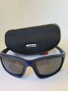 TOREGE TRO11 Matte Navy Wrap Sports Sunglasses with Black Case